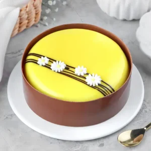 Floral Fantasy Mango Cake - 500 g